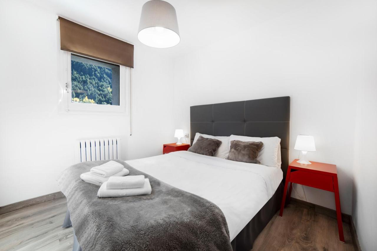 Apartaments Riu D'Incles Eksteriør billede